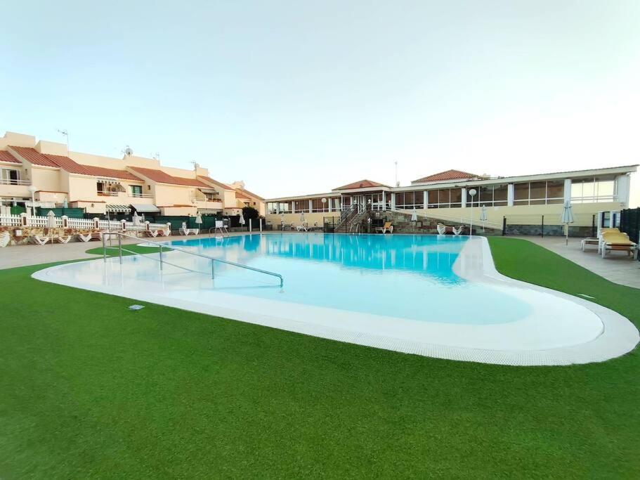 Pool Apartment Maspalomas By Wave Properties Сан-Бартоломе Экстерьер фото